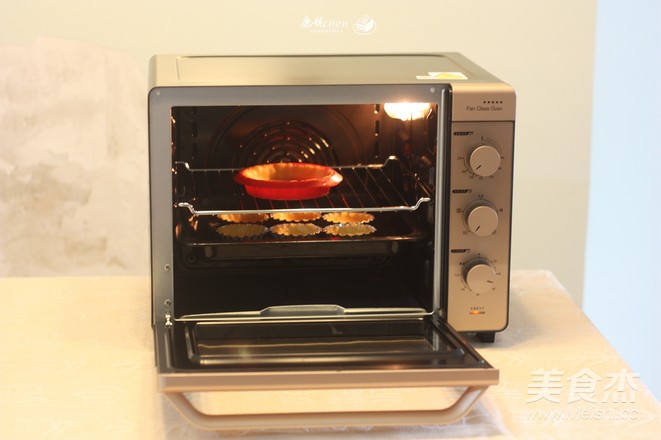 缤纷水果派的做法