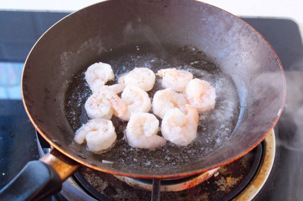 虾仁时蔬大拌菜