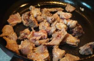 干锅兔肉的经典做法