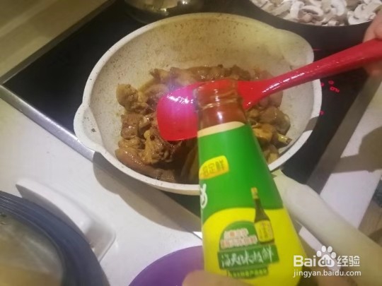 配料超简单的红烧仔鸡