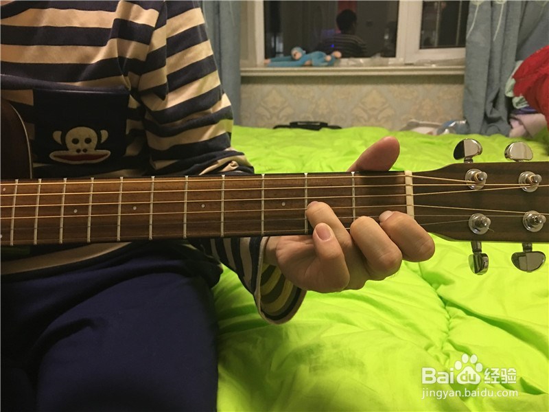 如何用吉他弹唱小幸运简单版？小幸运吉他教程