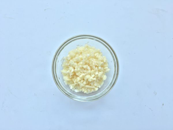 八宝酱蒜蓉粉丝金针菇