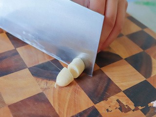西红柿鱼肠面怎么做