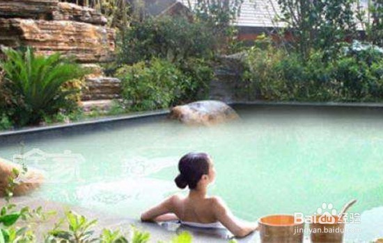 泡温泉可以减肥吗 冬季力荐温泉沐浴减肥法