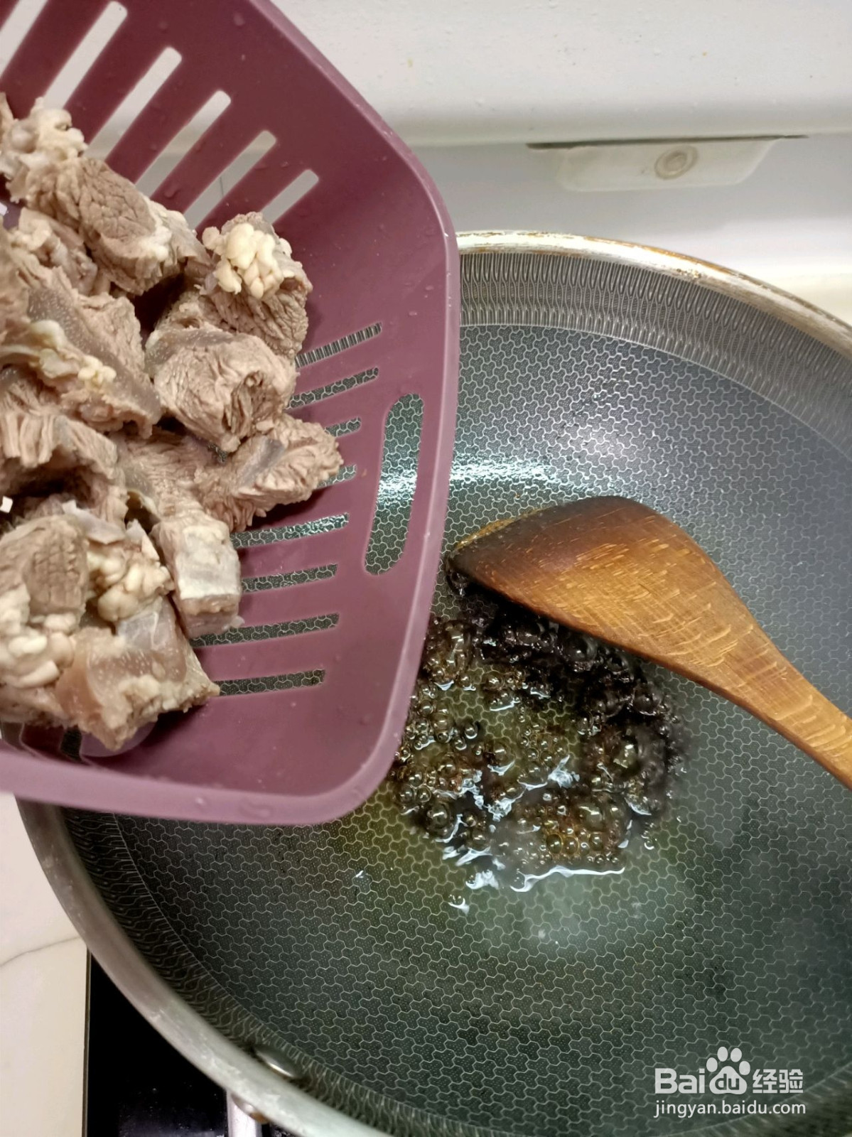 鲜嫩番茄炖牛腩的做法