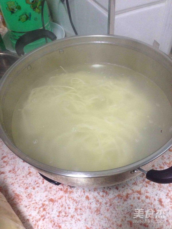 家常炒面的做法