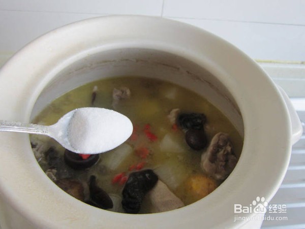 怎么做山药木耳炖鸡