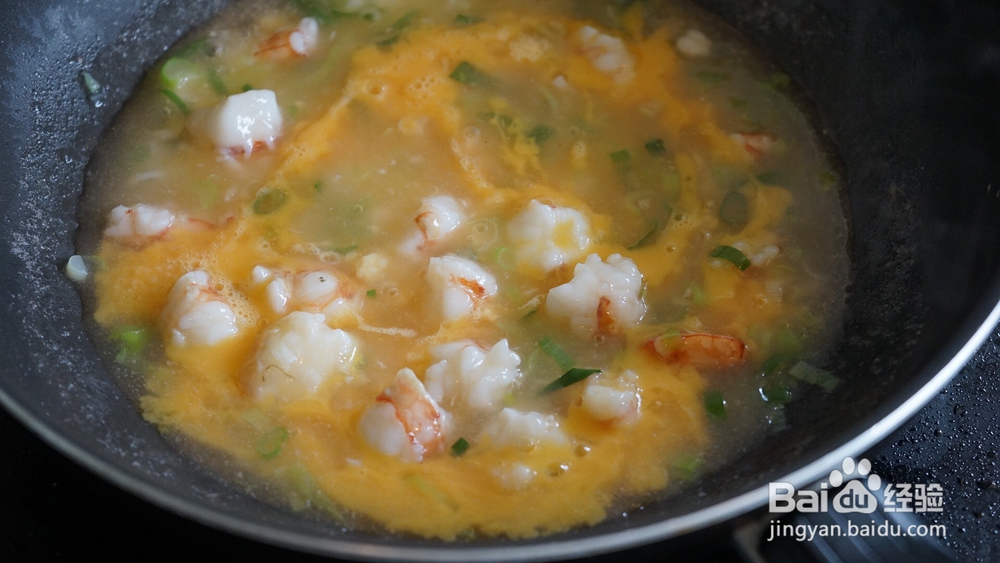 简单做虾仁滑蛋盖饭