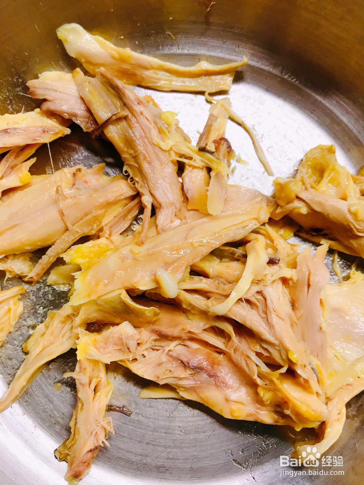 丝瓜鸡腿面的做法