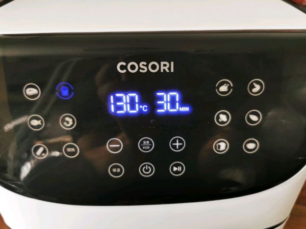 炸奥尔良芝士鸡腿和奥尔良土豆块