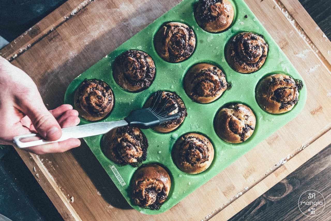 在家也能做美味的巧克力面包卷,十分好吃!