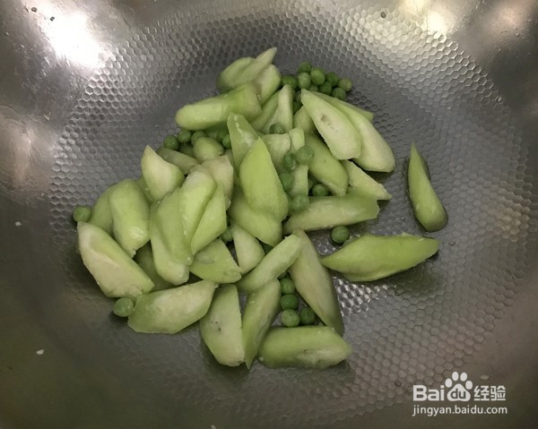 番茄炒丝瓜的做法