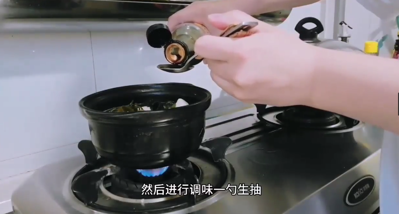 如何做出好吃的豆腐海带豆芽汤?