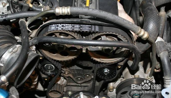 君越如何换皮带