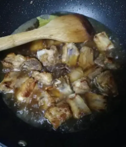 如何做香辣排骨