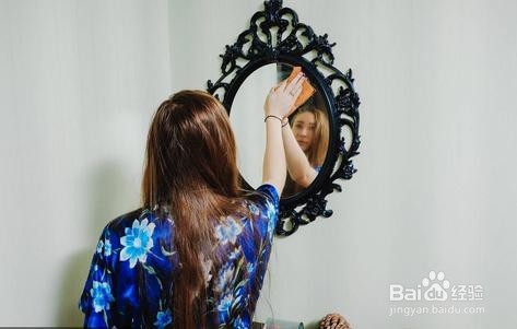 护手霜过期了还能用