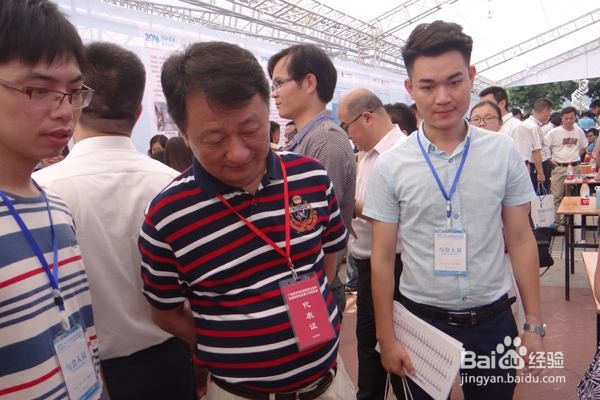 大学生刚毕业怎么创业，需要注意什么？