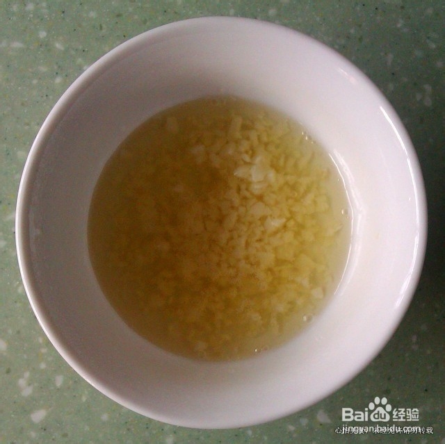蒜香酥烤小刀鱼