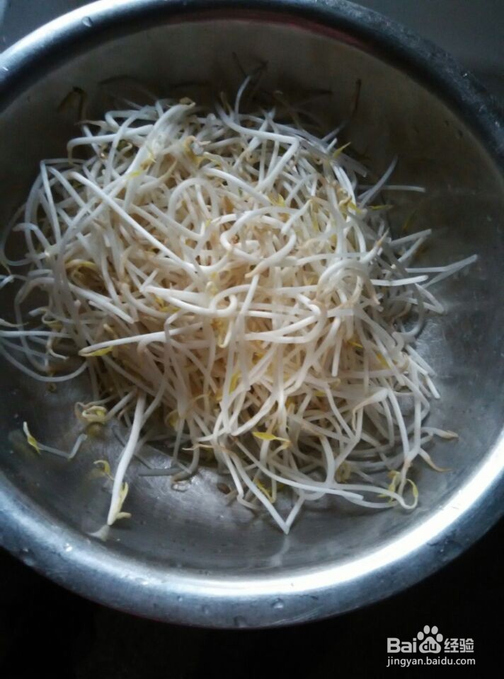 如何凉拌菠菜豆芽更好吃