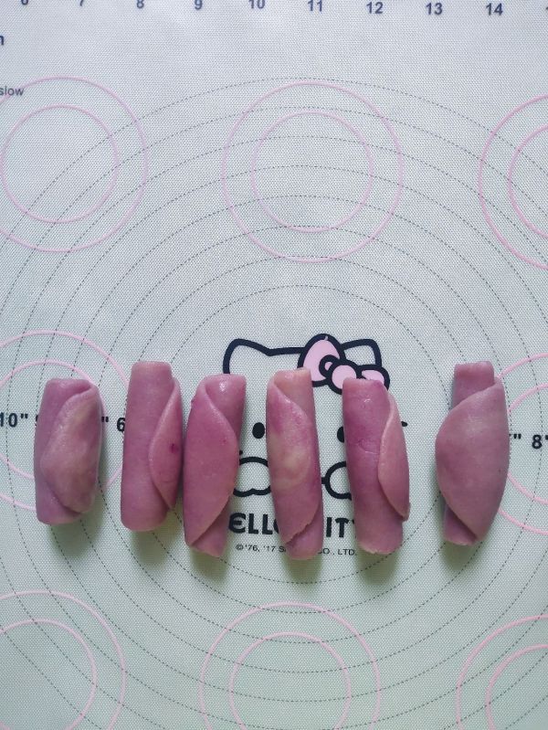 紫薯花朵豆沙酥饼