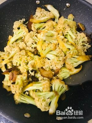 怎样做花菜炒腊肉