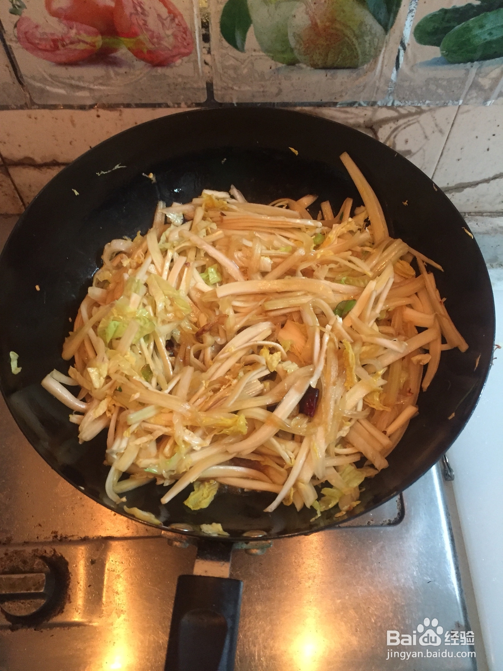 心心念念的酸辣白菜丝