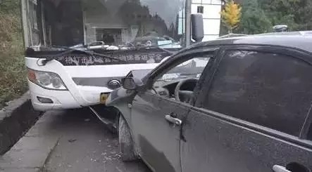 高速开车十大讨人嫌的动作