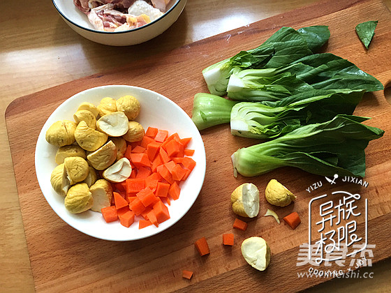 板栗鸡腿饭的做法