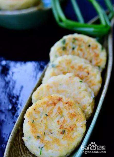 剩的白米饭怎么做好吃