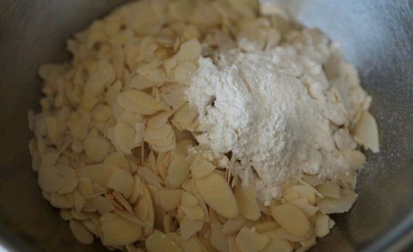 柠檬杏仁瓦片酥