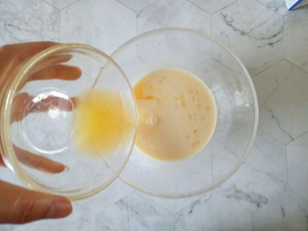 橙香葡萄干面包布丁