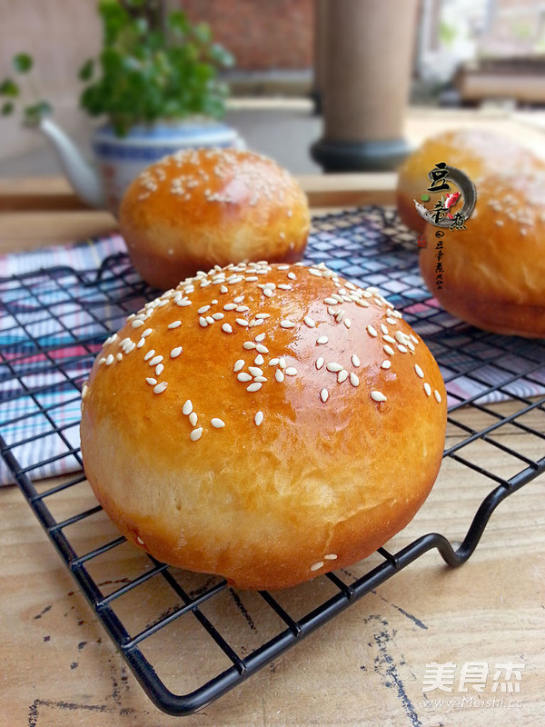 美味叉烧鸡腿堡