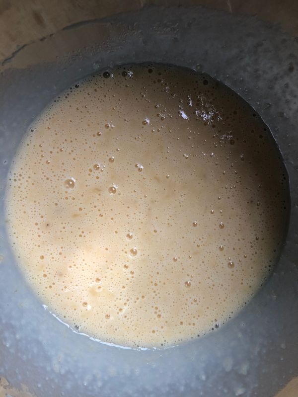 香蕉坚果磅蛋糕