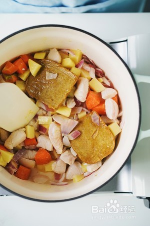 超浓郁咖喱鸡肉饭