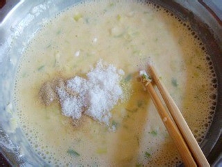 营养方便快捷早餐----葱花蛋饼、芝麻蛋饼