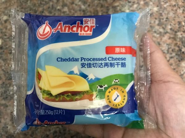 翡翠贻贝烤奶酪