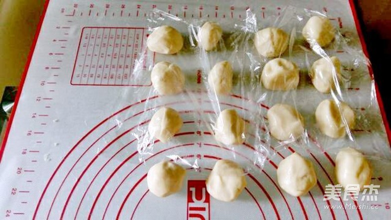 榨菜鲜肉月饼