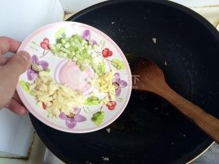 白萝卜炒猪肉丝应该注意点什么？