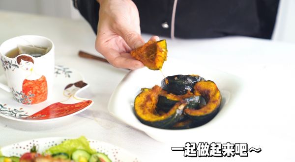 蒜香黑椒鸡肉沙拉