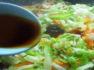 炒圆白菜怎么做？