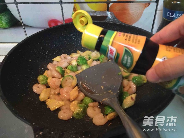 杂炒虾仁的做法
