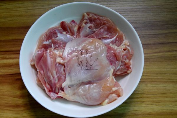 沙茶酱鸡肉丸子