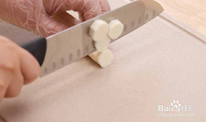 时蔬肉肠怎么做