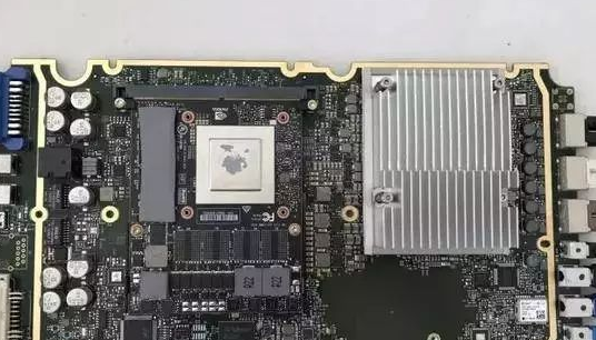 特斯拉用什么电脑检测