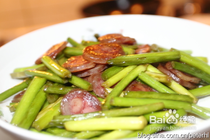 家常菜之蒜苔炒腊肠