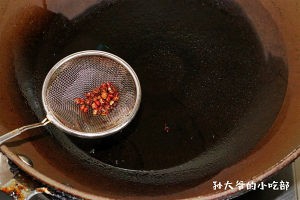 养生食补酸辣白菜的做法