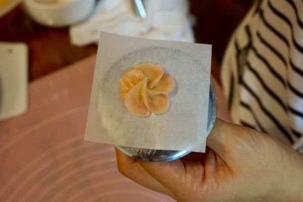 豆沙苹果花纸杯蛋糕