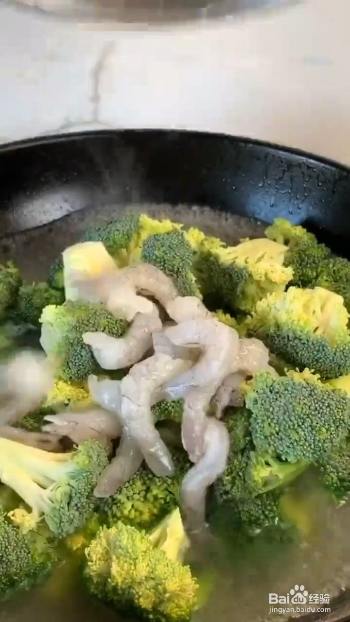 如何制作好吃的虾仁炝西兰花