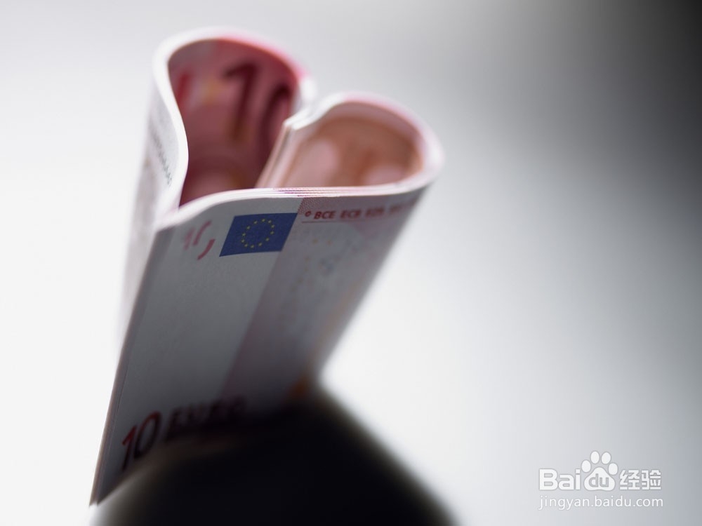 识别假钞的不正确方法