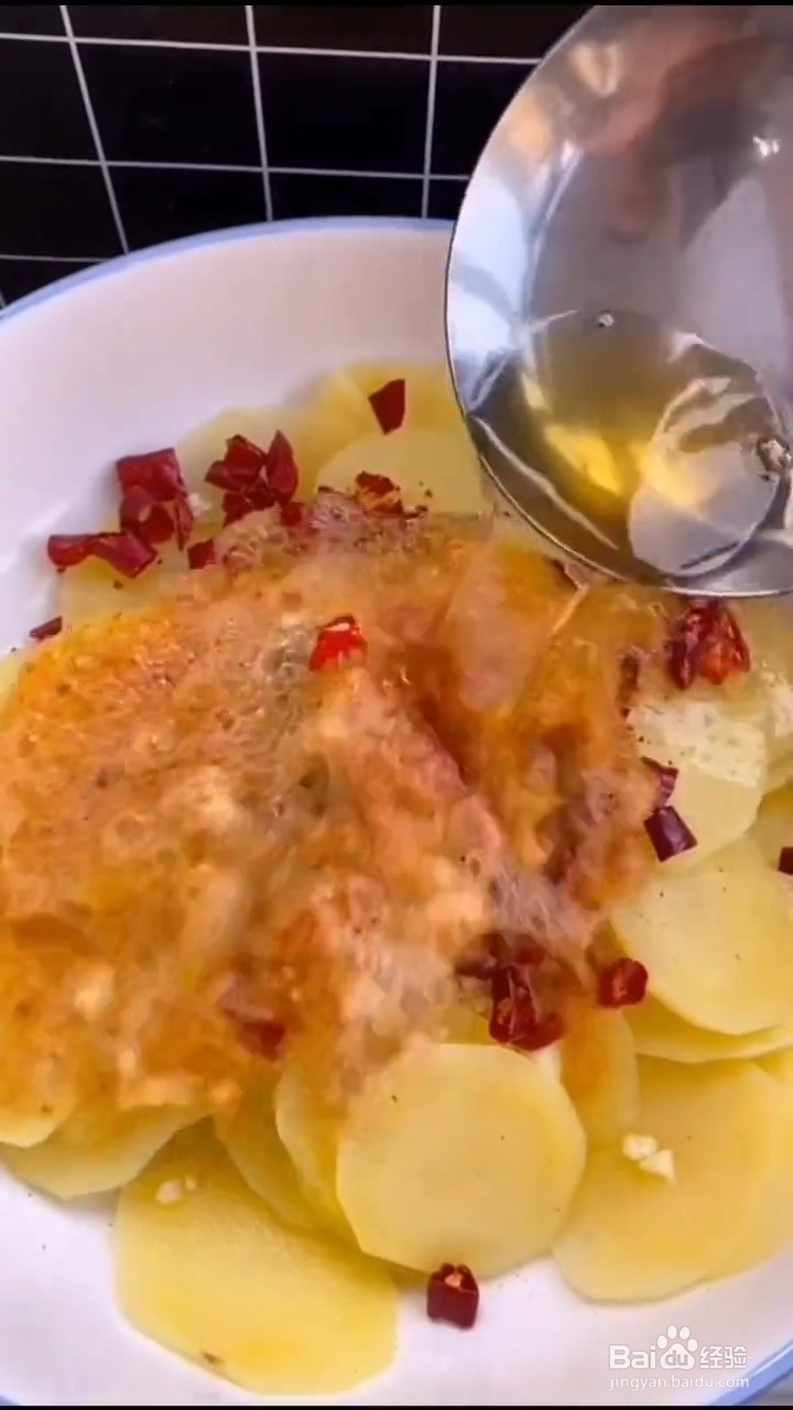 如何制作香辣凉拌土豆片